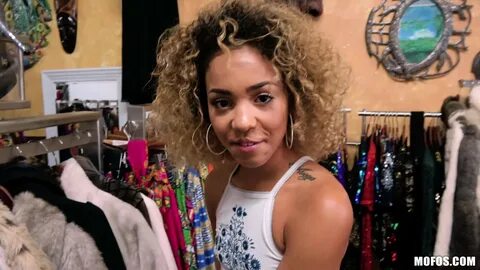 Xianna Hill - Shopping For A Big Dick Picture (110)