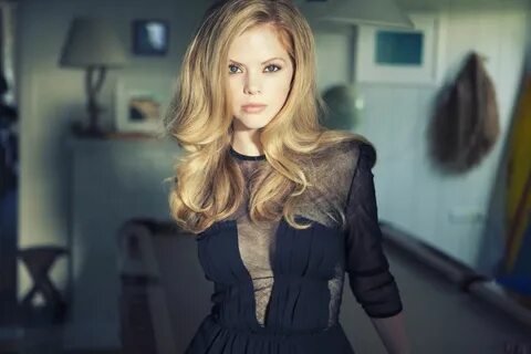 Дрима Уокер (Dreama Walker)