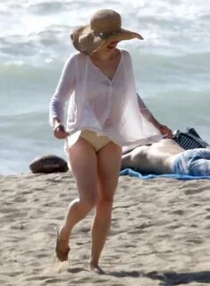 AMY ADAMS in Bikini Bottoms on the Beach in Los Angeles - Ha