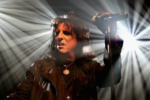 Alice Cooper Getting His 'Wings Back' as He Returns to Touri