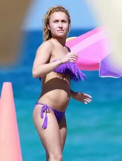 Hayden Panettiere - Bikini in Miami (April 2013 HQ Adds)-42 