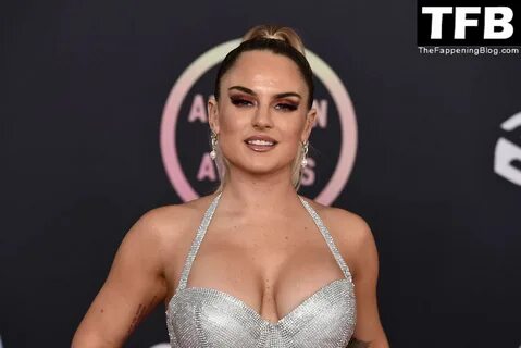 JoJo Levesque Boobs (44 Photos) - Sexy e-Girls 🔞