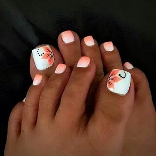 40+ Stunning Summer Toe Nail Designs to Show off on the Beac