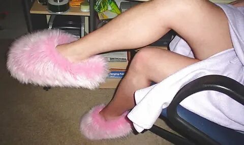 Pink slippers fluffy - 15 Pics xHamster