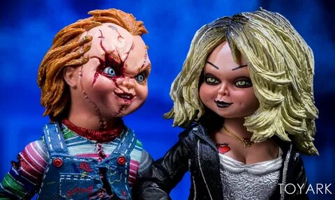 NECA Bride of Chucky Ultimate Chucky and Tiffany 2-Pack - To