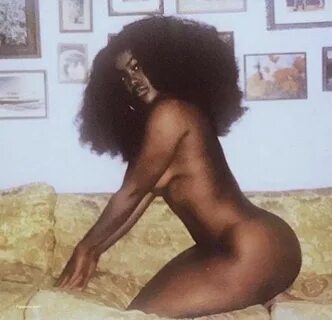 Tanerelle Nude Photo Collection - Fappenist