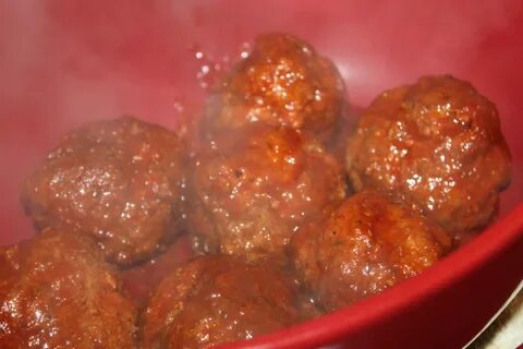 Authentic Italian Meatball Recipe! Mama-Mia! It's-a-so good!
