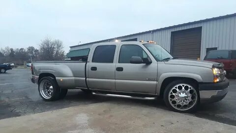 Bagged Lowered 2003 Chevy 3500 dually on 24s - YouTube