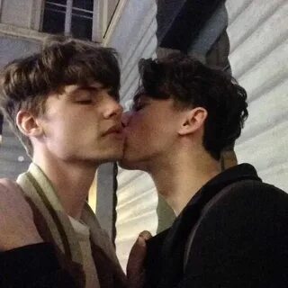 Gay Aesthetic, Couple Aesthetic, Aesthetic Boy Grunge, Gay Lindo, Parejas G...