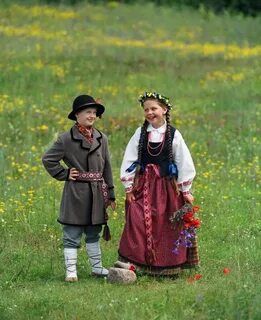 smurkst's image Lithuanian clothing, Traditional outfits, Eu
