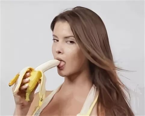 Eating a banana part 1 - GIF on Imgur