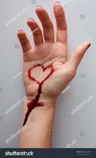 Стоковая фотография 785968810: Hand Full Blood Wrist Cut Sui
