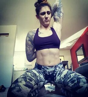 Megan Anderson Feet (24 photos) - celebrity-feet.com