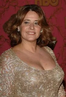 Picture of Lorraine Bracco