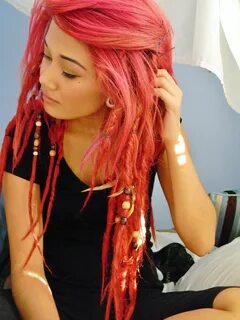 Summer fun hair Hair styles, Pink dreads, Pink hair dye