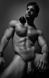 Time to post some MEN Pictures. gallery 3/132