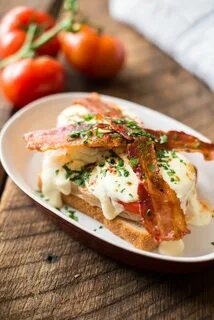 This Cheesy, Saucy Hot Brown Sandwich Is Kentucky's Original