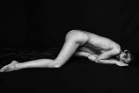 Klaudia Brahja Naked Sexy By Nicolas Guérin (2016)
