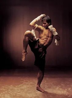 Pin by Richie ;) on Action poses Martial arts, Fighting pose