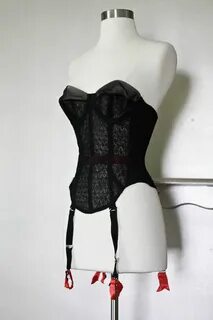 Pin on Corsets/Waist Cinchers/Bustiers