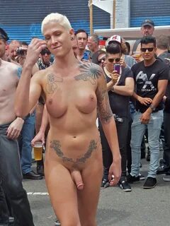 Dore Alley 2013 amedini Flickr