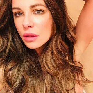 Kate Beckinsale Nip Slip Areola Peek : Celebrity Leaks Scand