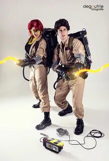 Ghostbusters - Janine Melnitz and Egon Spengler Janine ghost