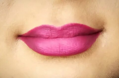 Step-by-Step Tutorial for Ombre Lips