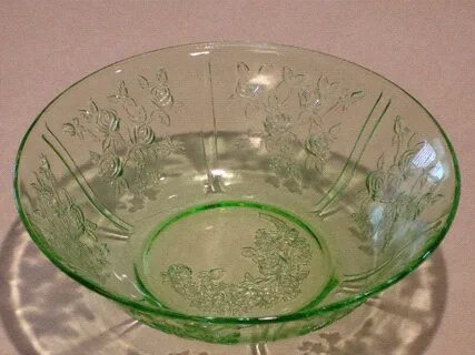Green Sharon Cabbage Rose Bowl Depression Glass Antiques