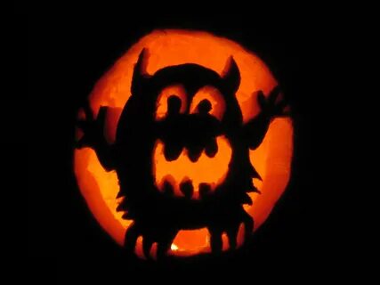 Happy monster jack o'lantern, carved by me from the Pumpkin 