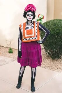 How to cosplay Frida from Disney’s Coco Movie Coco costume, 
