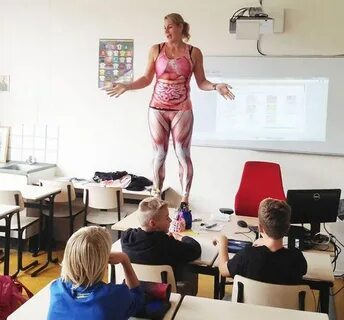 Teacher took off her clothes during biology class unveiling 