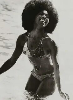 Picture of Gloria Hendry