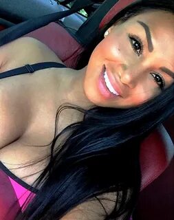 DOLLY CASTRO