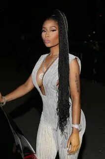 Nicki Minaj Curly Hairstyles - sok suci