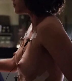 Lizzy Caplan ("Masters Of Sex") showing cute boobs