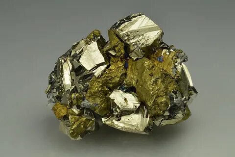 Pyrite, Chalcopyrite, Quartz Minerals Bulgaria