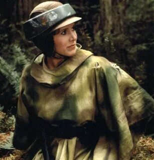 Leia Organa Solo COSTUMES Princess leia outfit, Leia star wa