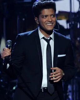 Pin by Marilyn Rivero on Bruno Bruno mars, Mars, Bruno