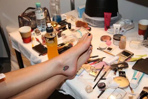 Katy Perry's Feet MOTHERLESS.COM ™