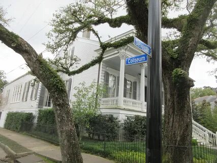 File:Coliseum Street New Orleans 2900 Block - 22nd Feb 2019 