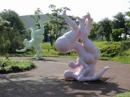 Jeju Island Korea: The Love Land Sexy Statue Park Pix o' Ple