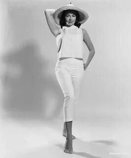 Dorothy Malone's Feet wikiFeet