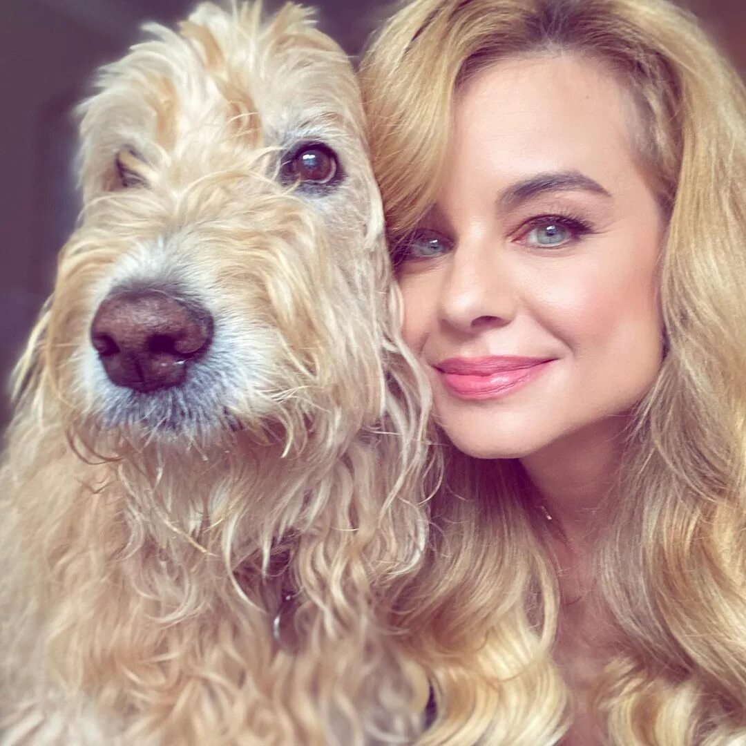 Jessica Collins в Instagram: "One of us in 84 in dog years, the other ...