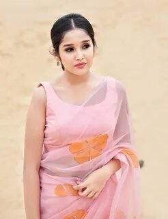 Anikha Photos / Anikha Surendran Photos - Cinemakkaran - Sun