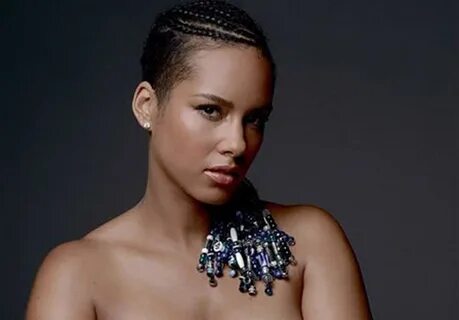 Alicia Keys leaks own nude photo 'to create a kinder and mor