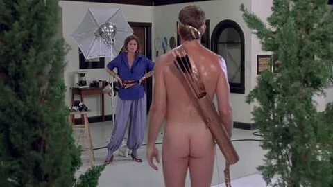 ausCAPS: Ryan O'Neal nude in Partners