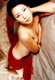 The Sexiest And Hottest Pictures Of Lucy Liu Are Awesome - B