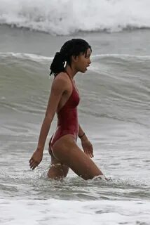 Willow smith topless 👉 👌 Willow Smith Nude And Sexy (56 Phot