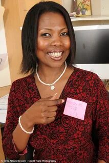 Hot cougar gallery - Ebony 41 year old Sapphire from AllOver